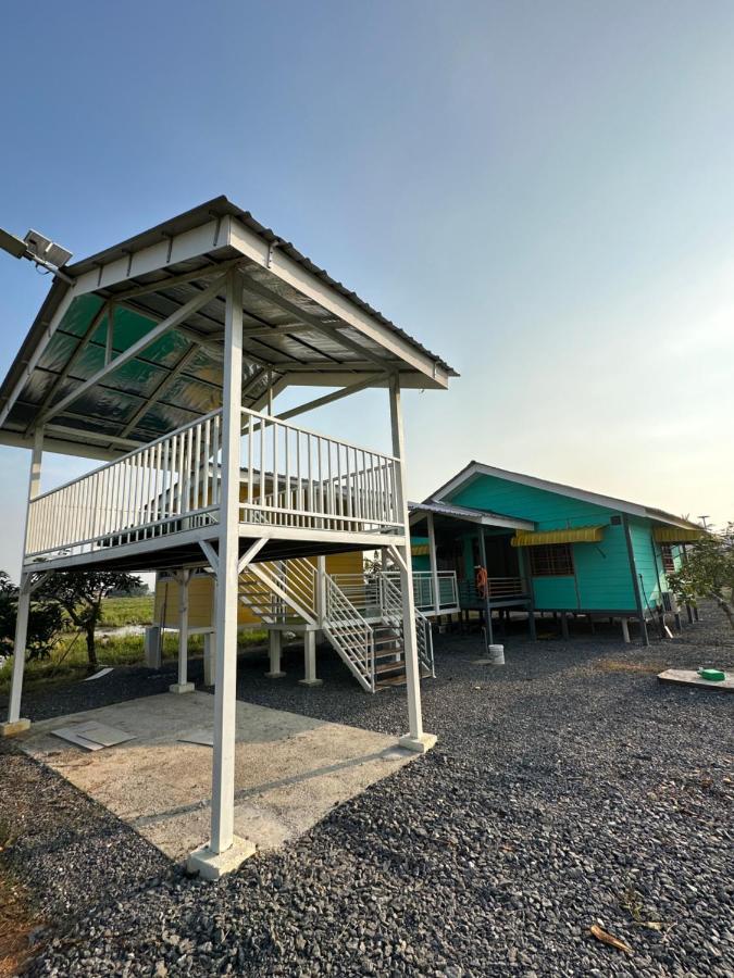 Homestay Denai Harummanis S4 Simpang Empat  Экстерьер фото
